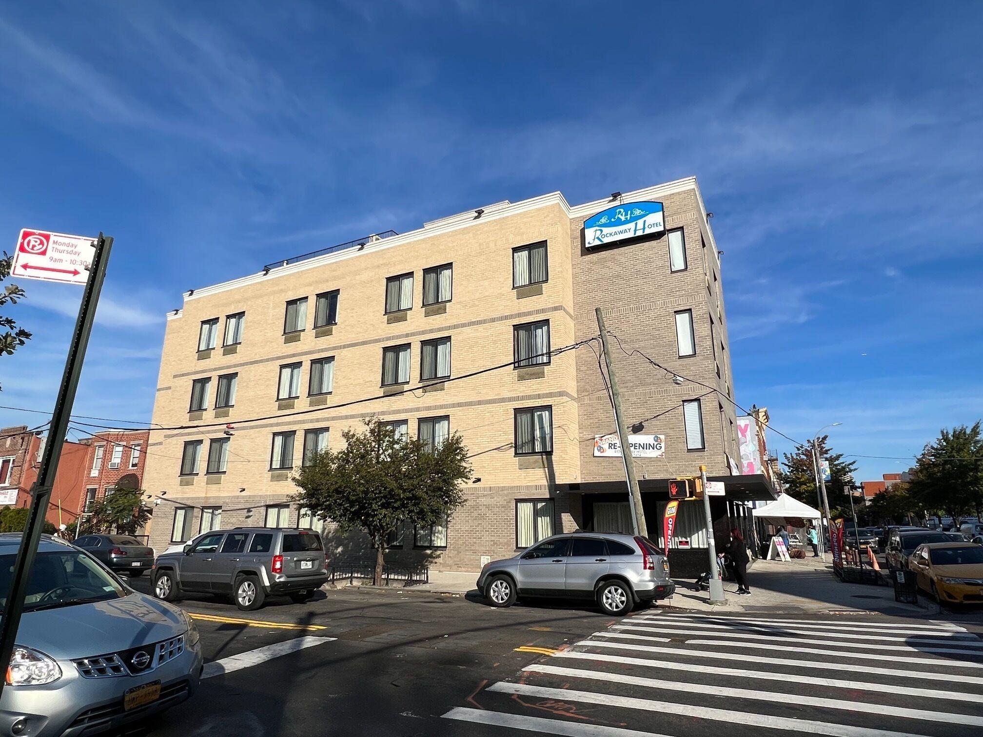 Staying in Brooklyn: 6 Hotels Compared Before You Book