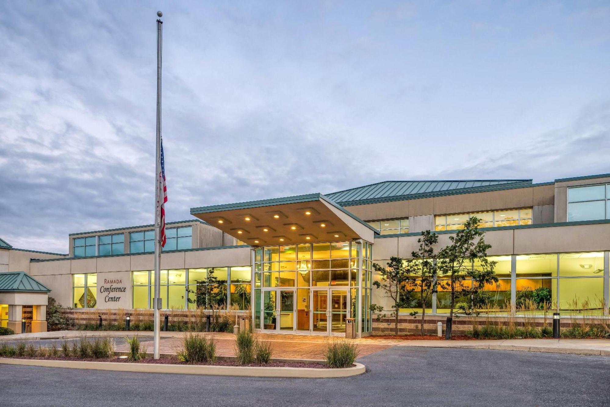 4 Top 3-Star Hotels Near Nittany Mall for Easy Access