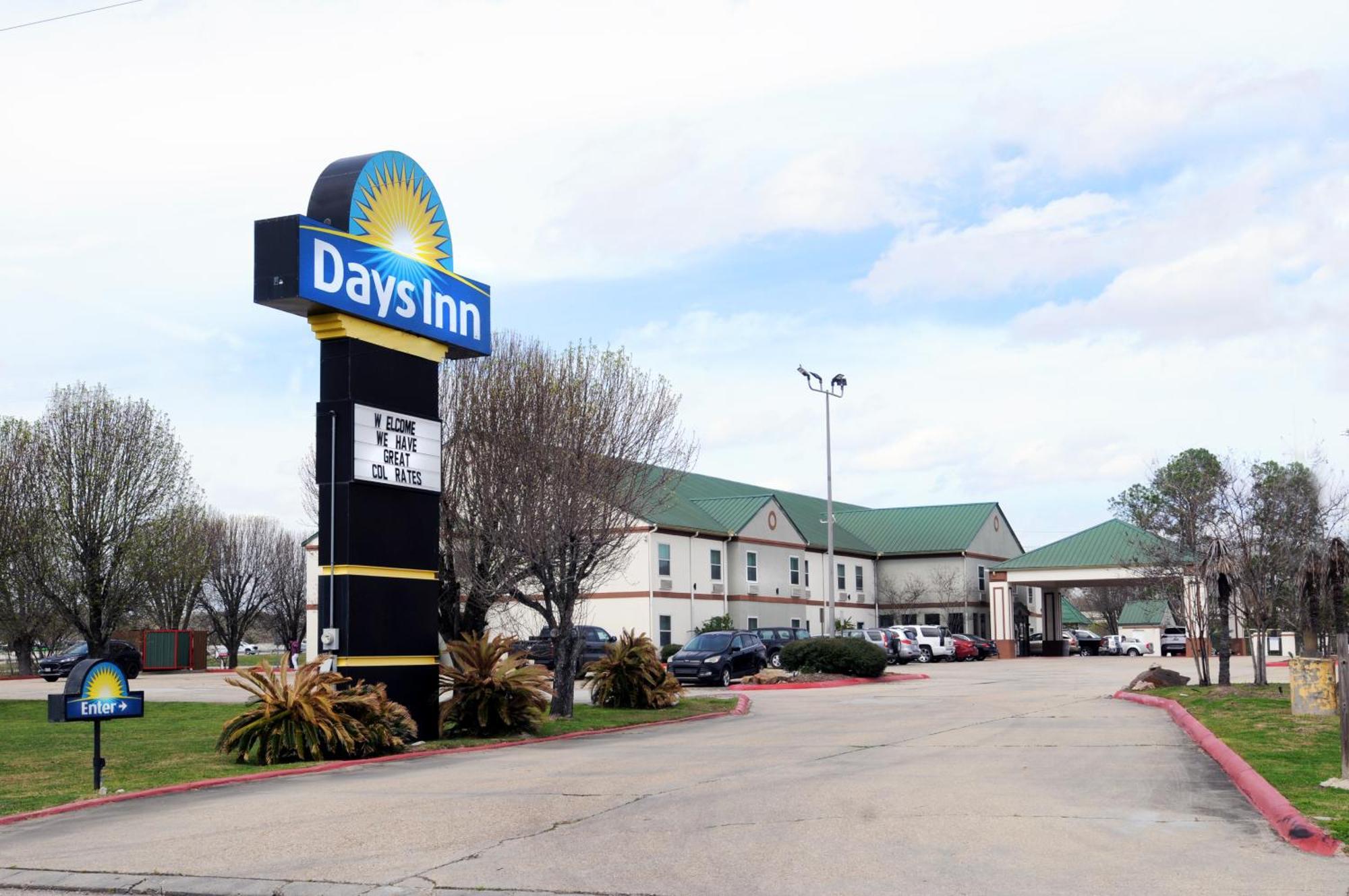 4 Budget Hotels Near Parks Recreation District 3 Worth Booking