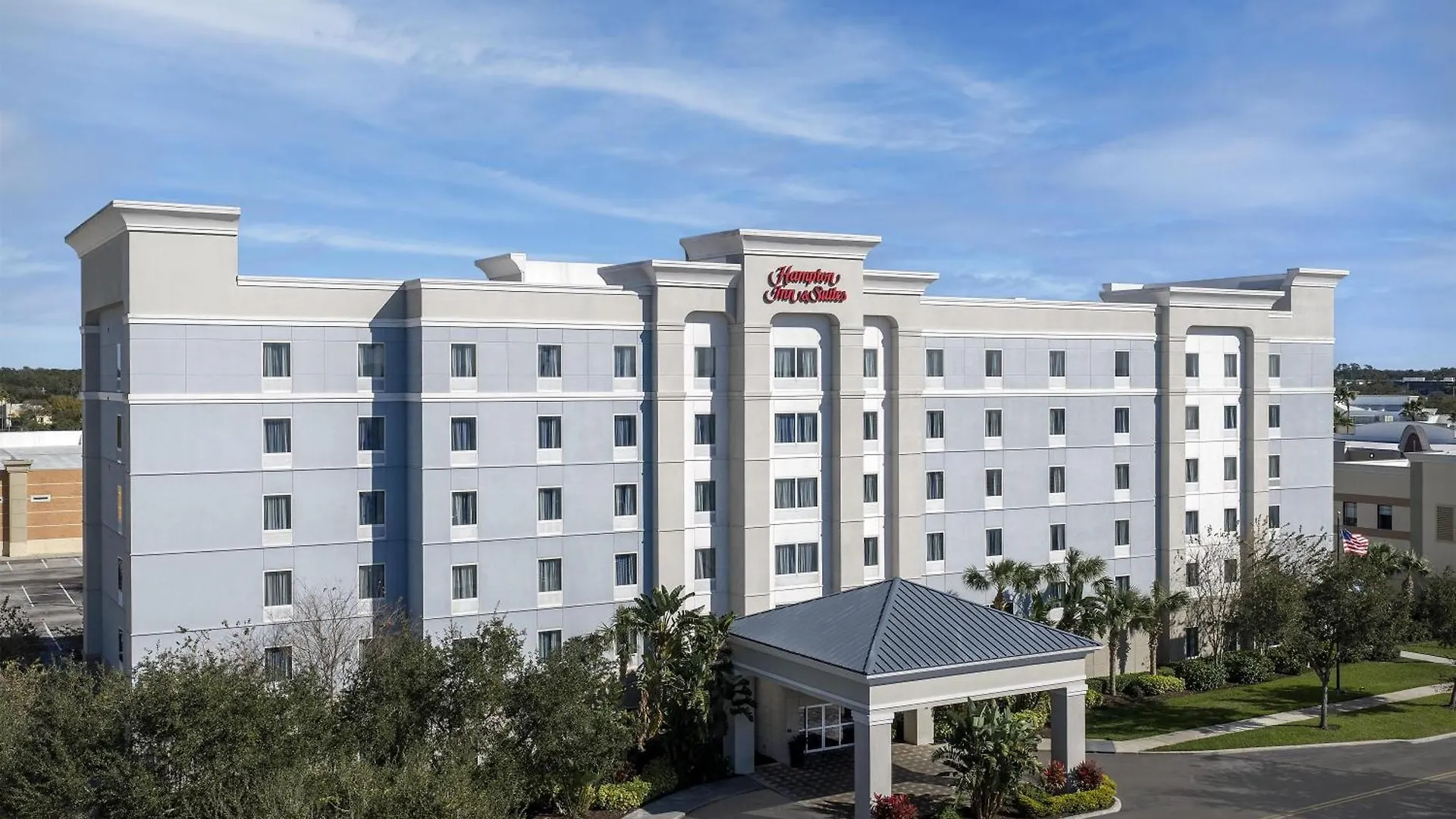 4 Airport Hotels Near Lakeland Center Box Office Worth Booking
