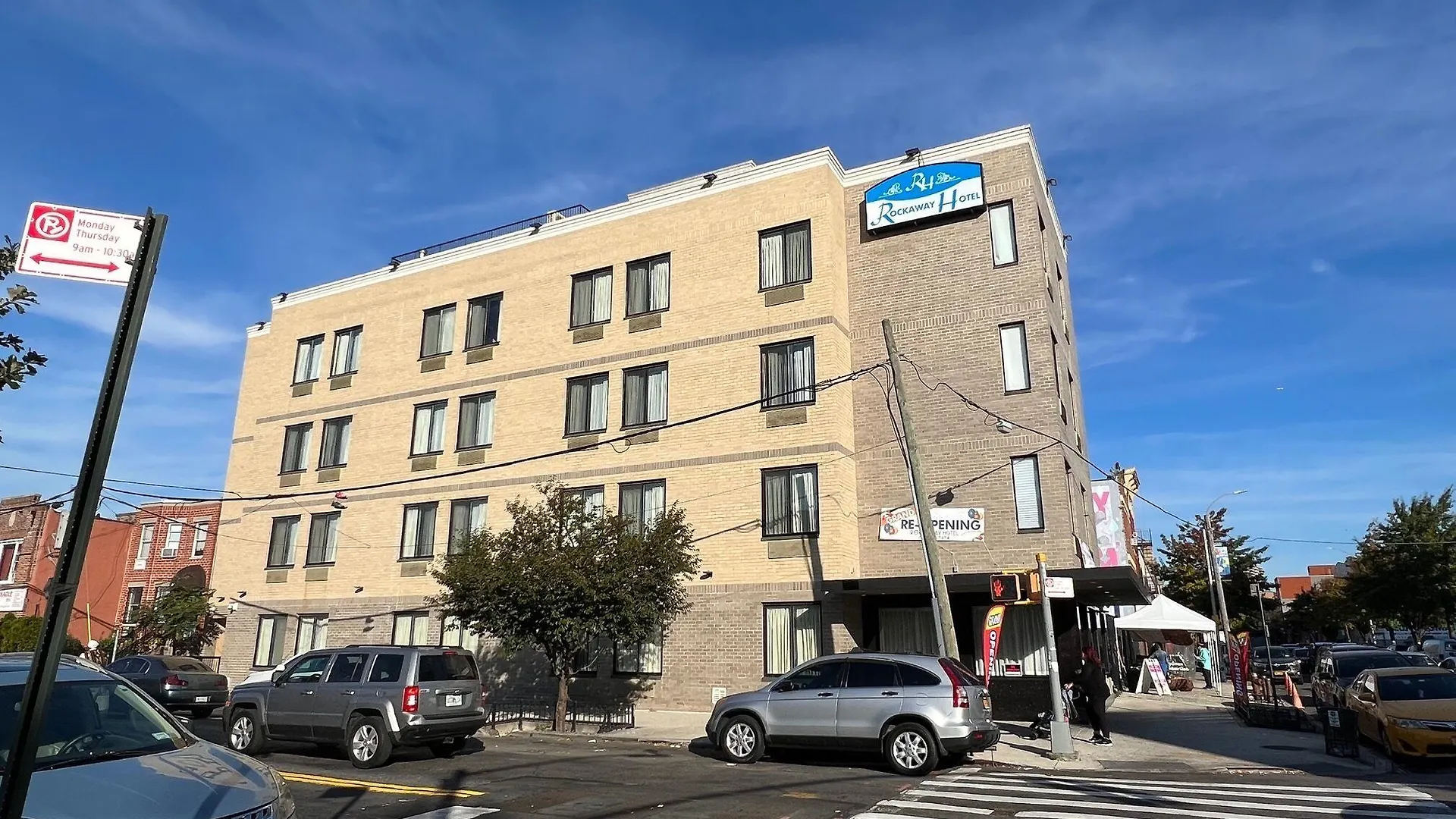 Staying in Brooklyn: 6 Hotels Compared Before You Book