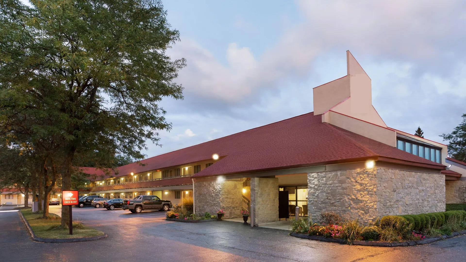 Staying In Ohio: 5 Super 8 by Wyndham Hotels Compared