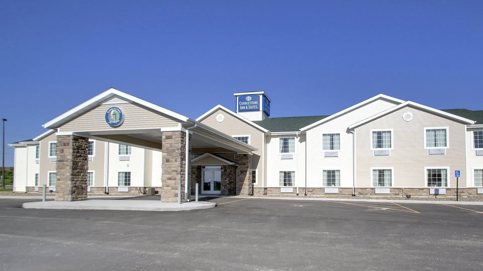 11 Cobblestone Hotels in the United States Worth Booking