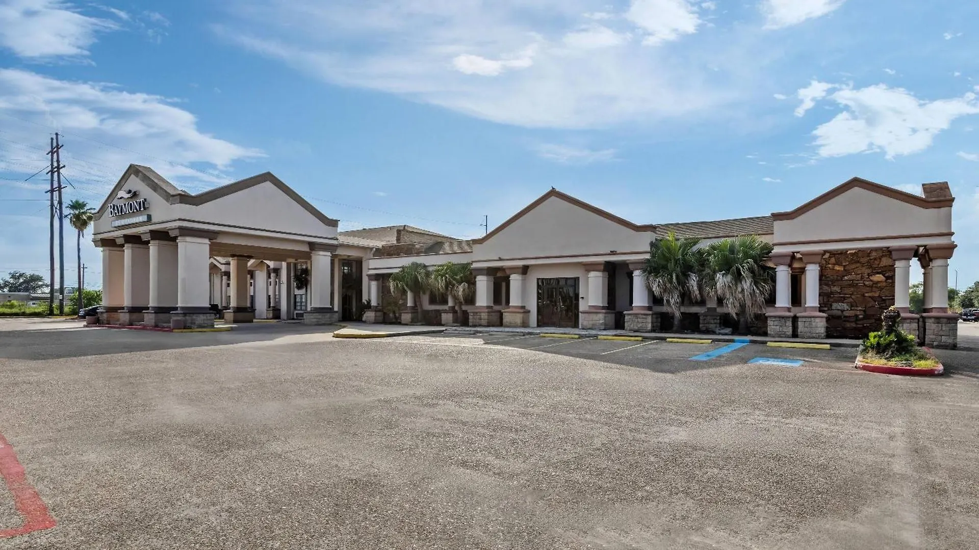 Staying Near Jackpot Junction: 5 Budget Hotels Compared