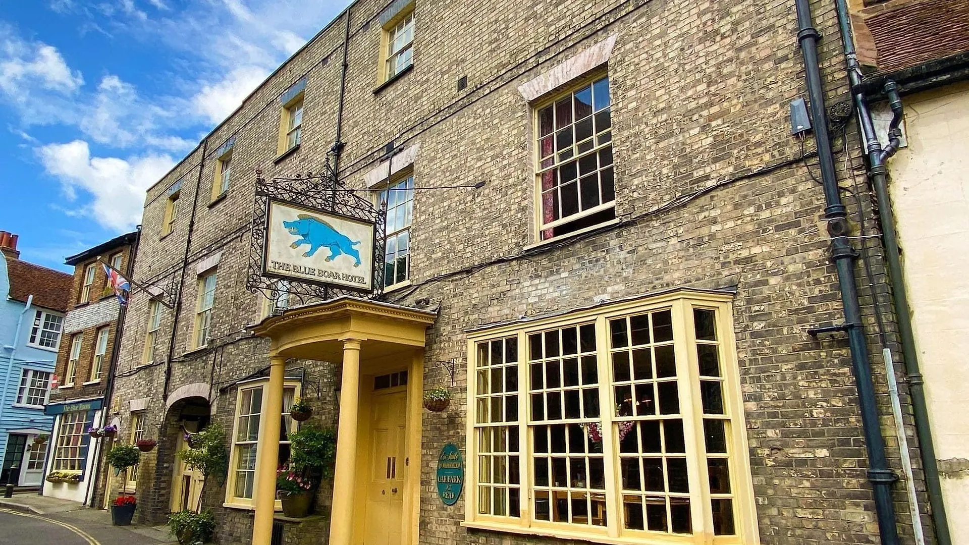 7 Top-Rated Central Hotels in Essex to Book Now
