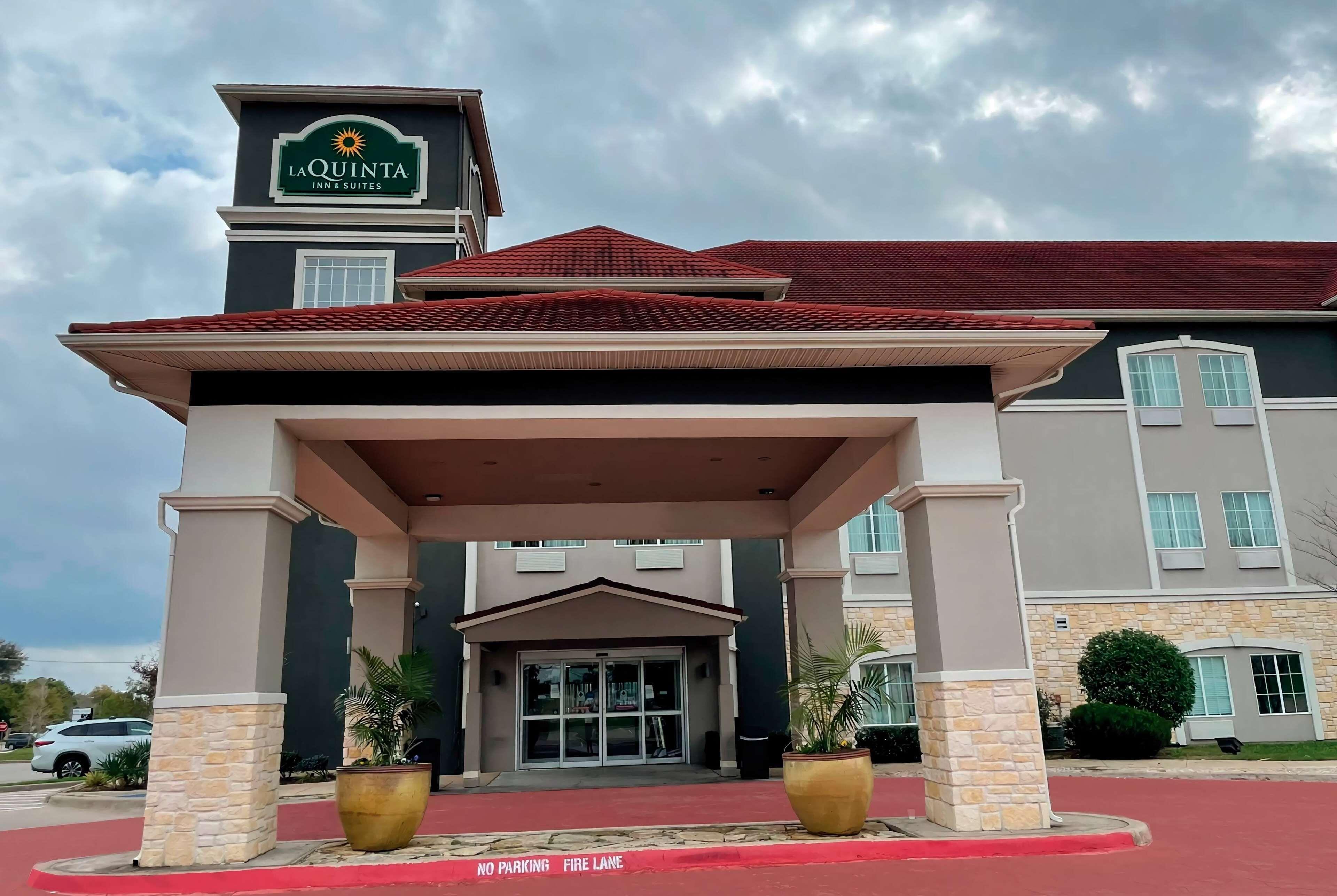 Where to Stay for Less: 15 Budget Hotels in Dallas-Fort Worth