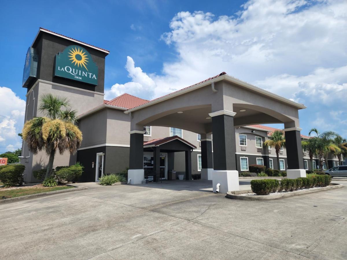 Staying In Louisiana: 9 Resort Hotels Compared