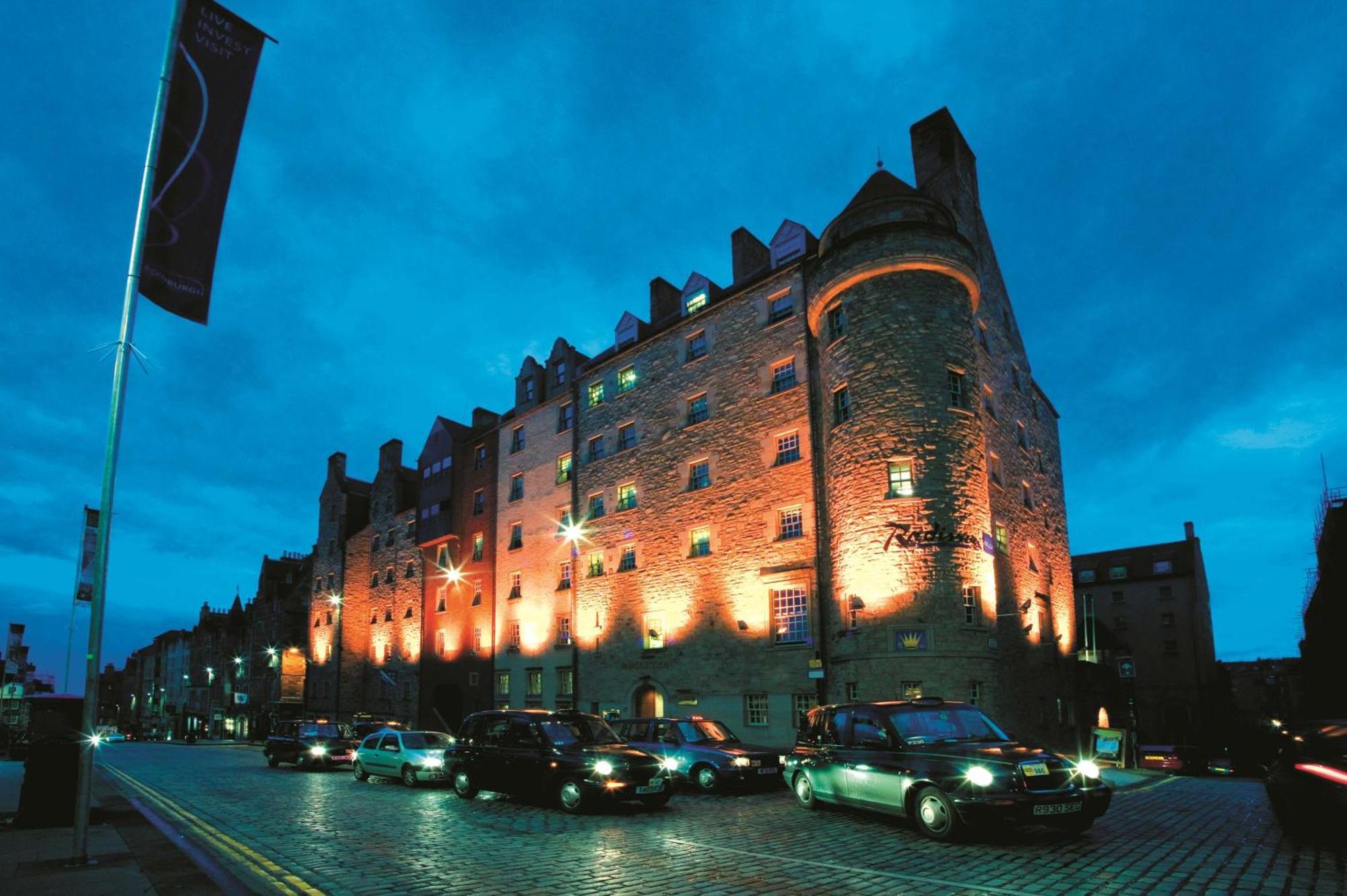 5 Central Edinburgh Hotels Near Patriothall Gallery Worth Booking