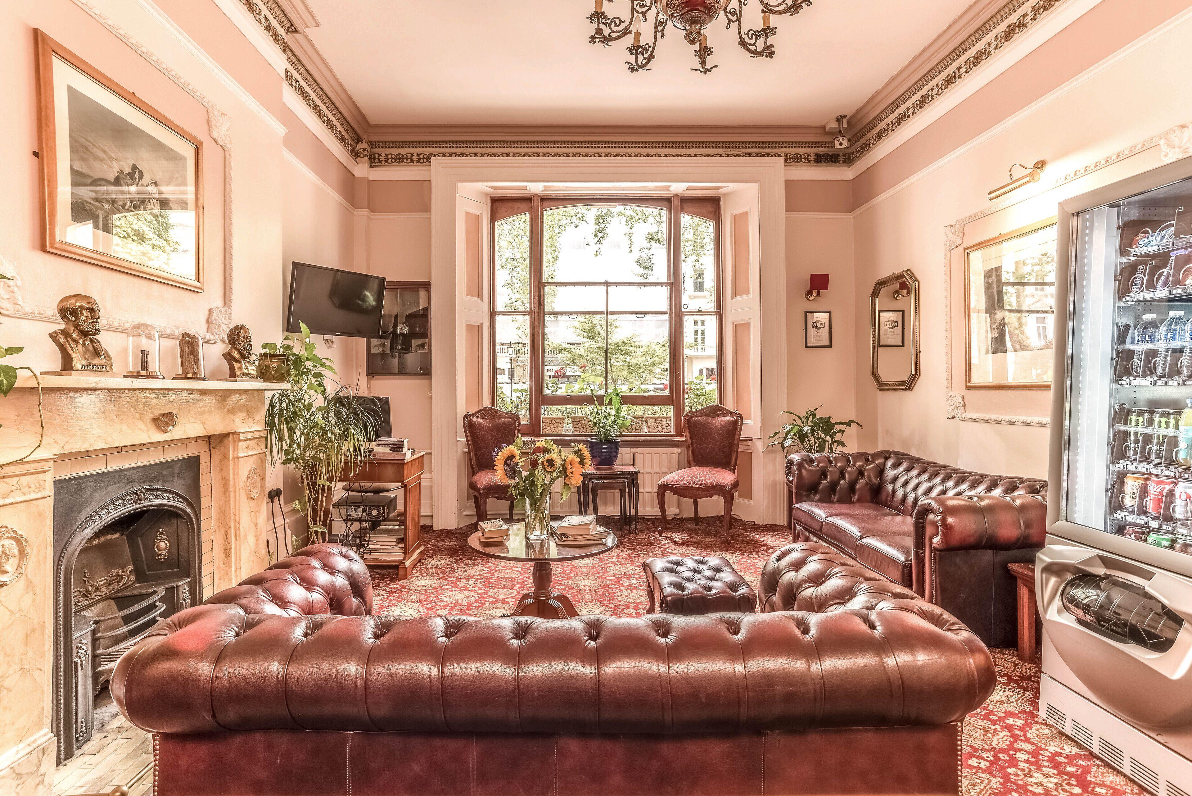 8 Smart Family-Friendly Hotels In Westminster Borough Worth Booking